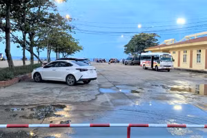 Ủy ban nhân dân phường Cửa Lò yêu cầu các cơ sở kinh doanh dịch vụ phải thu đúng giá niêm yết.
