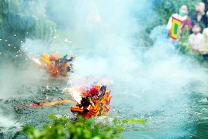 Múa rối nước Đào Thục do ông tổ nghề có tên gọi Đào Đăng Khiêm, tên thật là Nguyễn Đăng Vinh (1658-1732), truyền dạy.