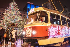 Lung linh chuyến tàu Giáng sinh