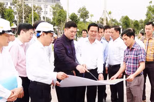 Bí thư Tỉnh ủy Bắc Ninh Nguyễn Hồng Thái kiểm tra tiến độ triển khai dự án trên địa bàn.