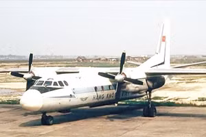Máy bay An-24 có lịch trình bay Gia Lâm - Đà Nẵng - Tân Sơn Nhất.