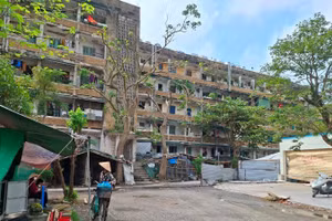Theo tiến độ được gia hạn trong giấy chứng nhận đăng ký đầu tư thì dự án cải tạo, xây dựng Khu C sẽ hoàn thành vào tháng 10/2025.