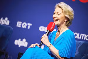 Chủ tịch EC Ursula von der Leyen tiếp tục dẫn đầu trong danh sách của Forbes. Ảnh: EUROPA