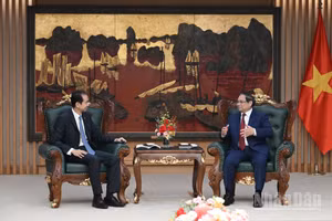 Thủ tướng Phạm Minh Chính tiếp Đại sứ Trung Quốc tại Việt Nam Hà Vĩ.