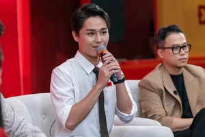 Nhạc sĩ, ca sĩ Tăng Duy Tân chia sẻ tại Tọa đàm. (Ảnh: Ban tổ chức)