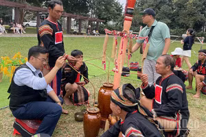 Tổ chức Ngày Văn hóa các dân tộc Việt Nam 19/4 tại Làng Văn hóa-Du lịch các dân tộc Việt Nam