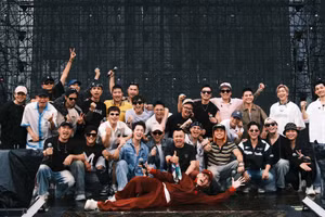 Các nghệ sĩ trong buổi tổng duyệt trước thềm Gai Home. (Ảnh: YeaH1)