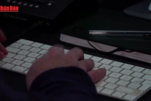 [Video] Từ 1/1/2026, sản phẩm số do AI tạo ra bắt buộc phải có dấu hiệu nhận dạng 