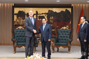 Thủ tướng Phạm Minh Chính tiếp ông Martin Sommer, Trưởng đoàn cán bộ Quỹ tiền tệ quốc tế (IMF).