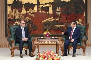 Thủ tướng Phạm Minh Chính tiếp ông Khalid Ali Abdullah Abel, Đại sứ đặc mệnh toàn quyền Nhà nước Qatar tại Việt Nam.