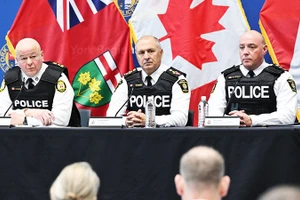 Các đơn vị cảnh sát Canada họp báo liên quan vụ việc. Ảnh: CBC