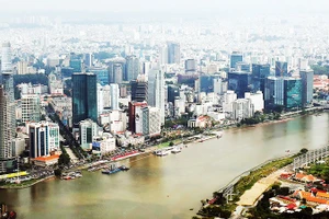 Hệ thống chính sách ổn định sẽ thúc đẩy tăng trưởng kinh tế, thu hút đầu tư và nâng cao đời sống người dân. Ảnh: ANH QUÂN