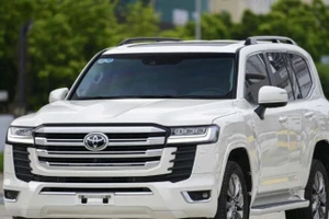 Toyota triển khai triệu hồi 699 xe Toyota Land Cruiser 300 để cập nhật phần mềm điều khiển hộp số tự động.
