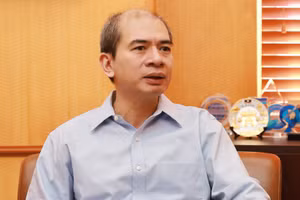 Giáo sư, Tiến sĩ Trần Tuấn Anh.