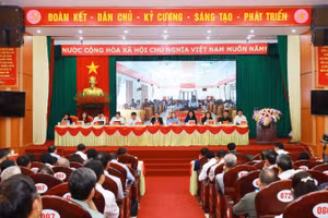 Hội nghị tiếp xúc cử tri giữa Đoàn đại biểu Quốc hội tỉnh Tuyên Quang với cử tri sau Kỳ họp thứ nhất, Quốc hội khóa XVI.