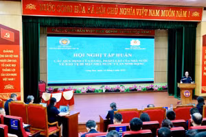 Quang cảnh hội nghị.