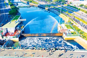 Công trình ngăn triều chống ngập sau nhiều vướng mắc đã được Thành phố Hồ Chí Minh giải quyết để thi công trở lại, dự kiến hoàn thành vào cuối năm 2026.