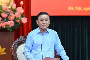 Ủy viên Bộ Chính trị, Thường trực Ban Bí thư Trần Cẩm Tú. (Ảnh: DUY LINH)
