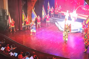 Chế độ đãi ngộ với nghệ sĩ, diễn viên đang cần được nâng cao hơn trong bối cảnh mới.