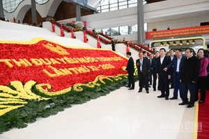 Thủ tướng Phạm Minh Chính - Chủ tịch Hội đồng Thi đua-Khen thưởng Trung ương kiểm tra công tác chuẩn bị Đại hội Thi đua yêu nước toàn quốc lần thứ XI.