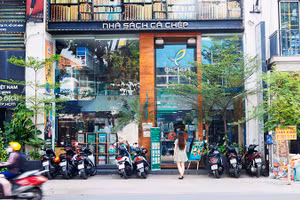 Sau hơn 10 năm hoạt động, nhà sách cuối cùng trong hệ thống Cá Chép phải nói lời tạm biệt Thành phố Hồ Chí Minh.
