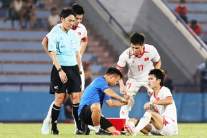 Ngành thể dục thể thao đang thiếu hụt nhân lực y tế. Ảnh: LÊ MINH