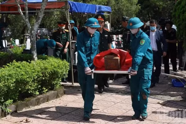 Công tác tìm kiếm, quy tập và xác định danh tính hài cốt liệt sĩ trên địa bàn tỉnh Lâm Đồng đang được triển khai thực hiện đồng bộ, với quyết tâm cao nhất và hành động quyết liệt nhất.