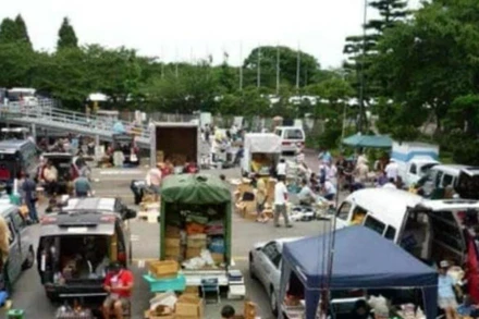 Chợ đồ cũ ở Nhật Bản (Ảnh: Fleamapket)