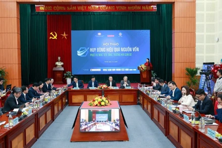 Quang cảnh hội thảo “Huy động hiệu quả nguồn vốn, phục vụ mục tiêu tăng trưởng hai con số”.