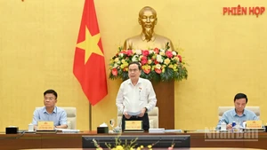 Chủ tịch Quốc hội Trần Thanh Mẫn phát biểu khai mạc phiên họp.