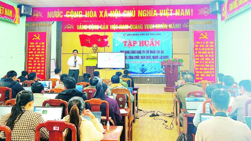 Khóa tập huấn ứng dụng trí tuệ nhân tạo (AI) trong công tác tại Ủy ban nhân dân xã biên giới Trà Linh, thành phố Đà Nẵng.
