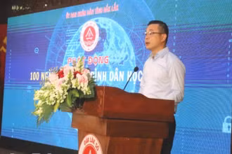 Phó Bí thư Tỉnh ủy Đắk Lắk Đỗ Hữu Huy phát động 100 ngày cao điểm thực hiện phong trào “Bình dân học vụ số”.