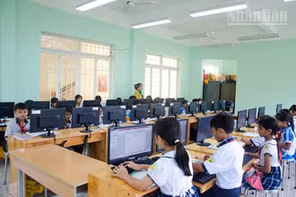 Con em cán bộ tỉnh Kon Tum về tỉnh Quảng Ngãi (mới) công tác sẽ được tạo mọi thuận lợi trong việc học tập.
