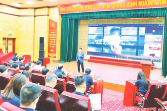 Chi cục Hải quan khu vực VI tổ chức nhiều khóa đào tạo, tập huấn chuyên sâu gắn với xu hướng ứng dụng công nghệ.