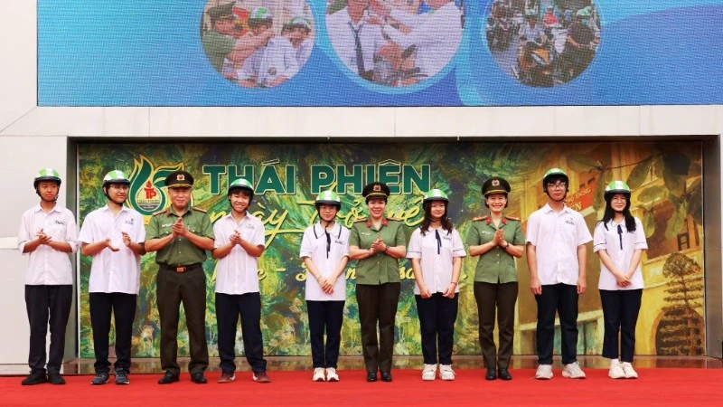 Hải Phòng Khởi Động Chương Trình Tuyên Truyền An Toàn Giao Thông Năm 2026