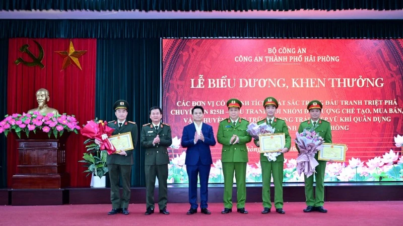 Hải Phòng Triệt Phá Đường Dây Mua Bán Vũ Khí Quân Dụng Quy Mô Lớn
