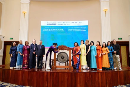 Sự kiện “Rung chuông vì Bình đẳng giới” nhấn mạnh rằng phụ nữ không chỉ là lực lượng lao động mà còn là động lực đổi mới, lãnh đạo và tăng trưởng dựa trên sự đa dạng và hòa nhập.