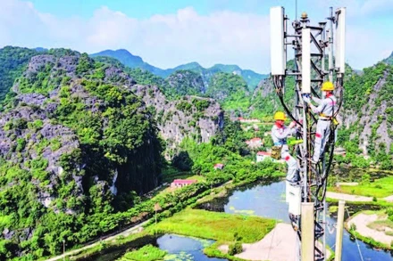 Góp phần kiến tạo quốc gia tự chủ