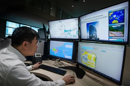 Ứng dụng khoa học công nghệ trong dự báo bão tại Cục Khí tượng thủy văn.