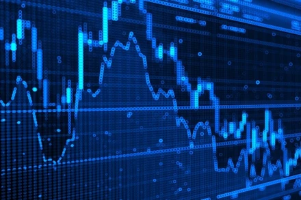 Ủy ban Chứng khoán Nhà nước yêu cầu tăng cường giám sát giao dịch trên thị trường chứng khoán