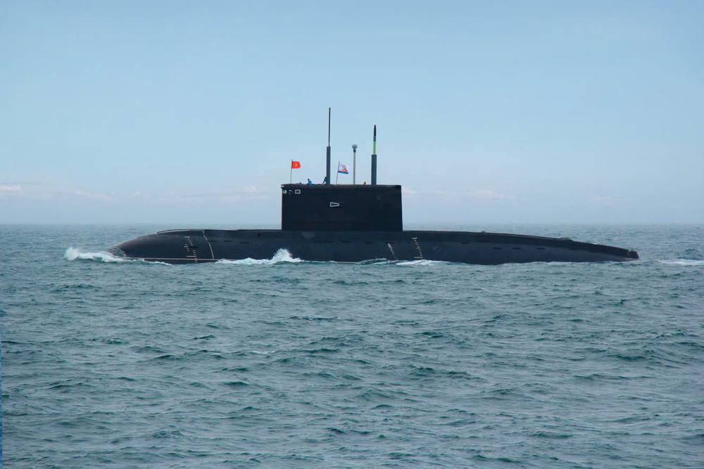 Tàu ngầm Kilo 636. z6842846380661-f5e13c90fa6da1abc10f759a6a79341b.jpg