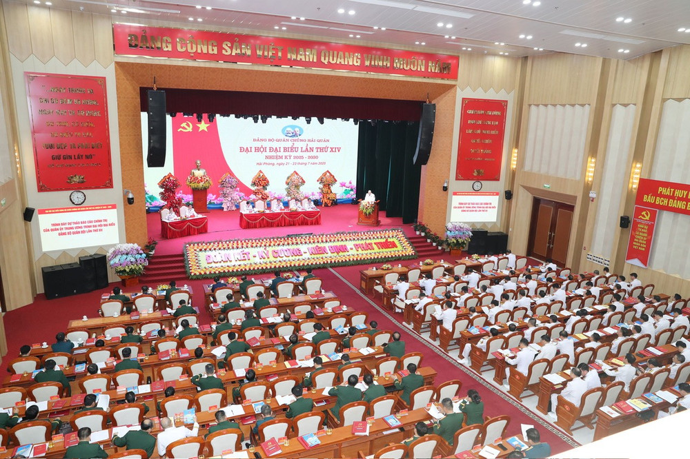 Quang cảnh Đại hội. z6826875731849-6b5e49923293060bb08ea01c03a23c2b.jpg