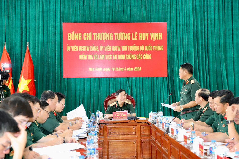 Toàn cảnh buổi kiểm tra. img-1749531916287-1749535441835.jpg
