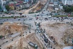 Nút giao Vành đai 1-đường Nguyễn Chí Thanh. (Ảnh THÙY LINH)