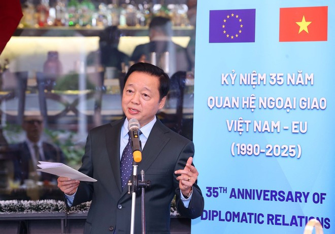 Místopředseda vlády Tran Hong Ha pronesl projev. (Foto: Van Diep/VNA) tran-hong-ha-2.jpg