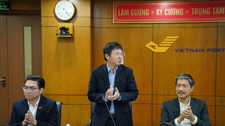 Phó Tổng Giám đốc Tổng công ty Cảng Hàng không Việt Nam, ông Nguyễn Cao Cường, phát biểu tại lễ ký kết. e3a9f14feb9c37d0695355a66cdf4550b28f1127-3918.jpg