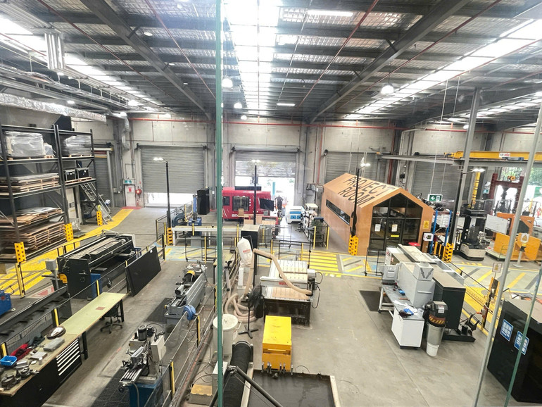 Dentro do UTS TechLab. b4.jpg