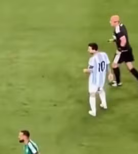Xem lại bàn mở tỷ số của Messi vào lưới Algeria qua góc nhìn của người hâm mộ