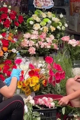 Không khí 20/10 trên khắp phố phường Hà Nội