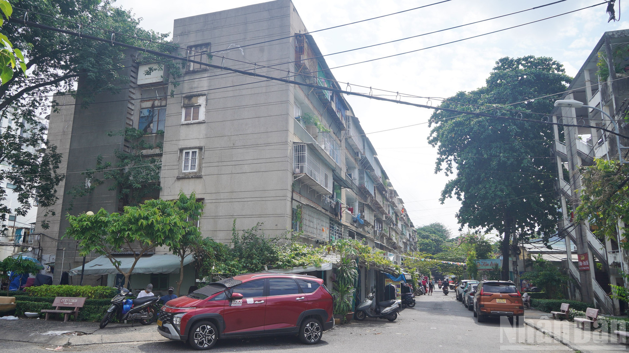 Tính đến nay, đã có 685 hộ cam kết tự nguyện tháo dỡ tại chung cư Thanh Đa. ndo_br_5.jpg